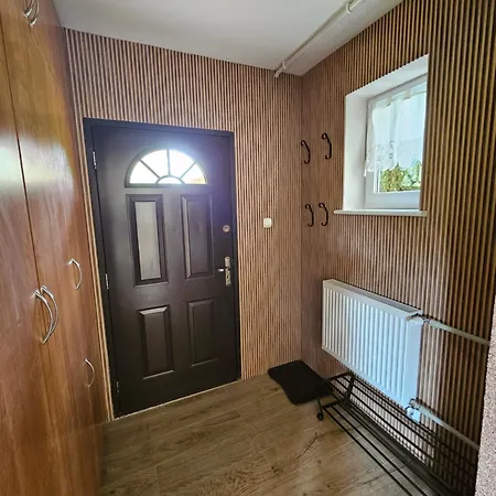 Dom Caloroczny Tomek Daire *